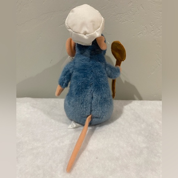 Authentic Disney Parks Remy Ratatouille 9" Plush with Chef Hat, Apron, and Spoon - Picture 6 of 13